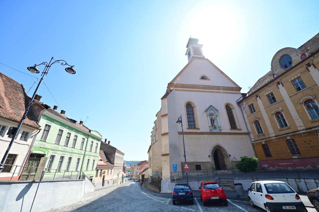 Test Gm Leilighet Sibiu Eksteriør bilde